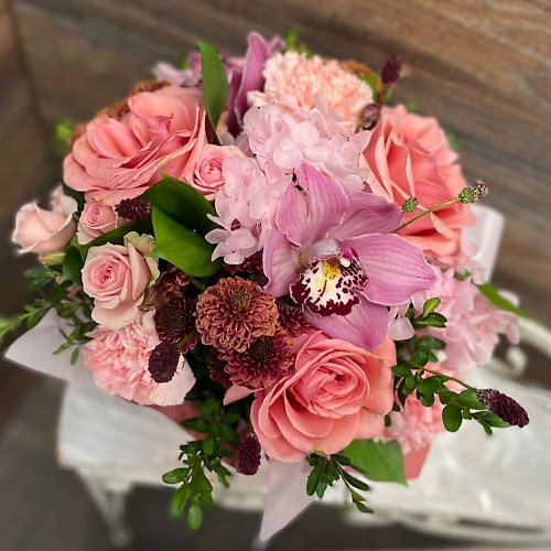 Букет живых цветов ЦВЕТЫ ДЛЯ ВАС Композиция сборная 35х35см